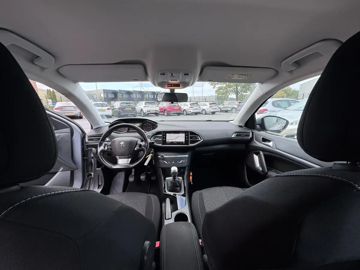 1.5 BlueHDi Blue Lease, Euro 6, Apple Carplay, Marge