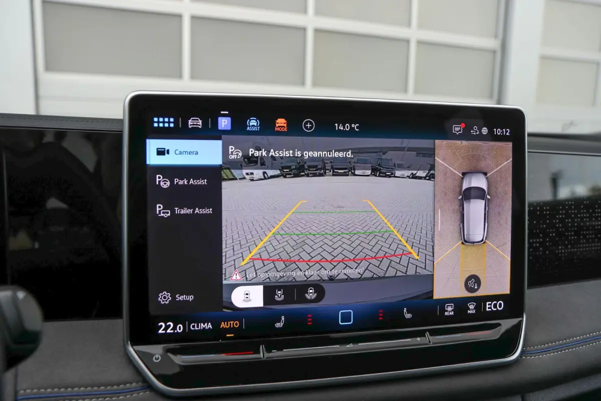 1.5 eHybrid 272pk R-Line | SoH 99% | Trekhaak | 360 Camera | Navigatie | Stoelverwarming