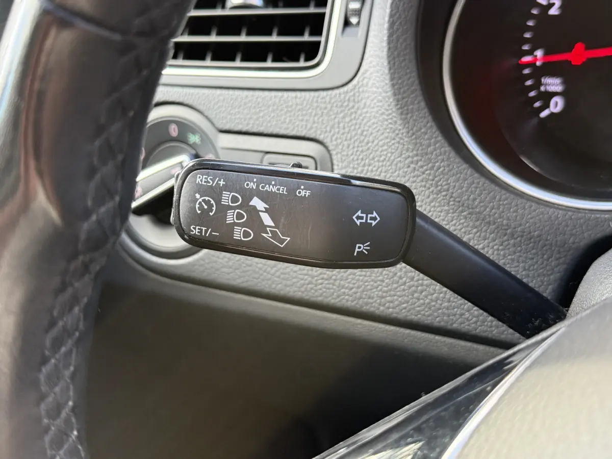 1.0 96PK BlueMotion Edition | Apple Carplay | Origineel NL | NAP