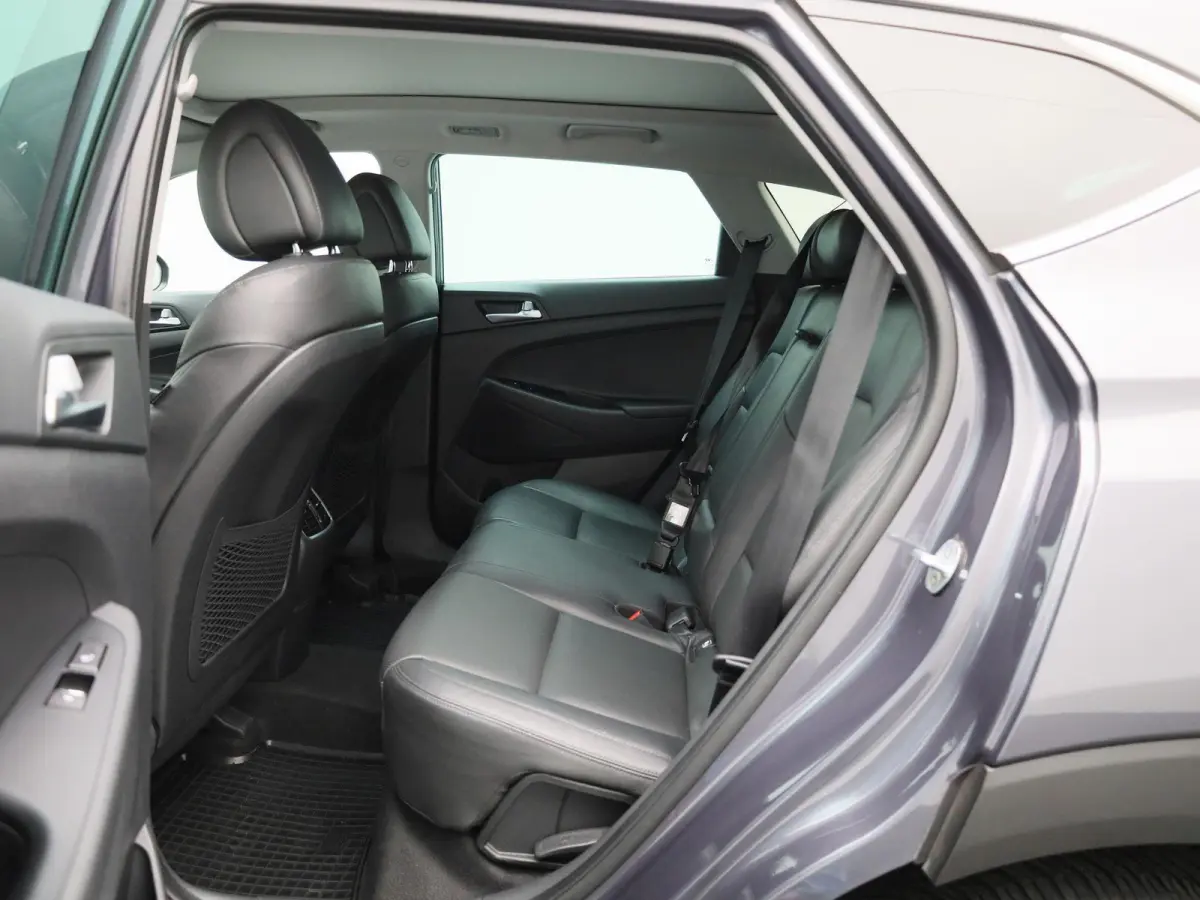 1.6 T-GDi Premium 4WD | Automaat | Achteruitrijcamera | Parkeersensoren | Panoramadak | Panoramadak | Stoelverwarming | Stuurverwarming |
