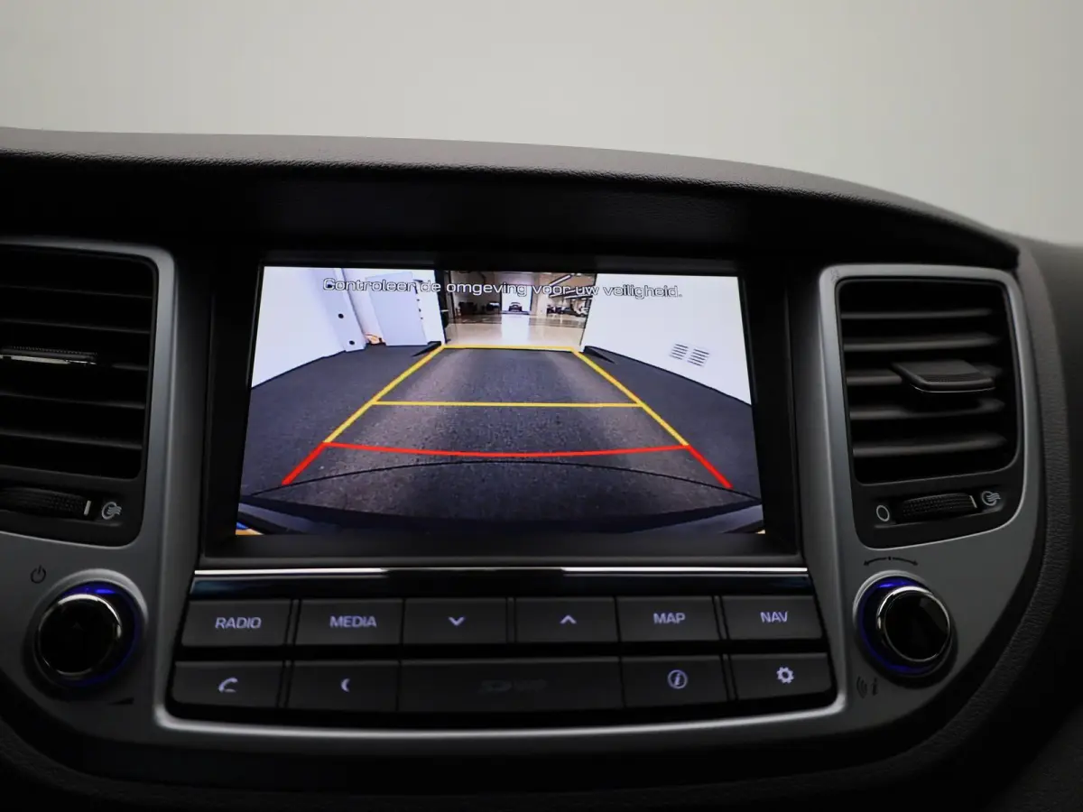 1.6 T-GDi Premium 4WD | Automaat | Achteruitrijcamera | Parkeersensoren | Panoramadak | Panoramadak | Stoelverwarming | Stuurverwarming |