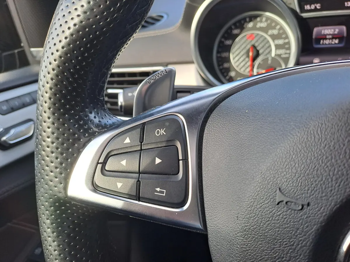 AMG 63 4MATIC | PANORAMA-SCHUIFDAK | HARMAN KARDON | CAMERA | STOELVERWARMING-STOELVERKOELING | TREKHAAK