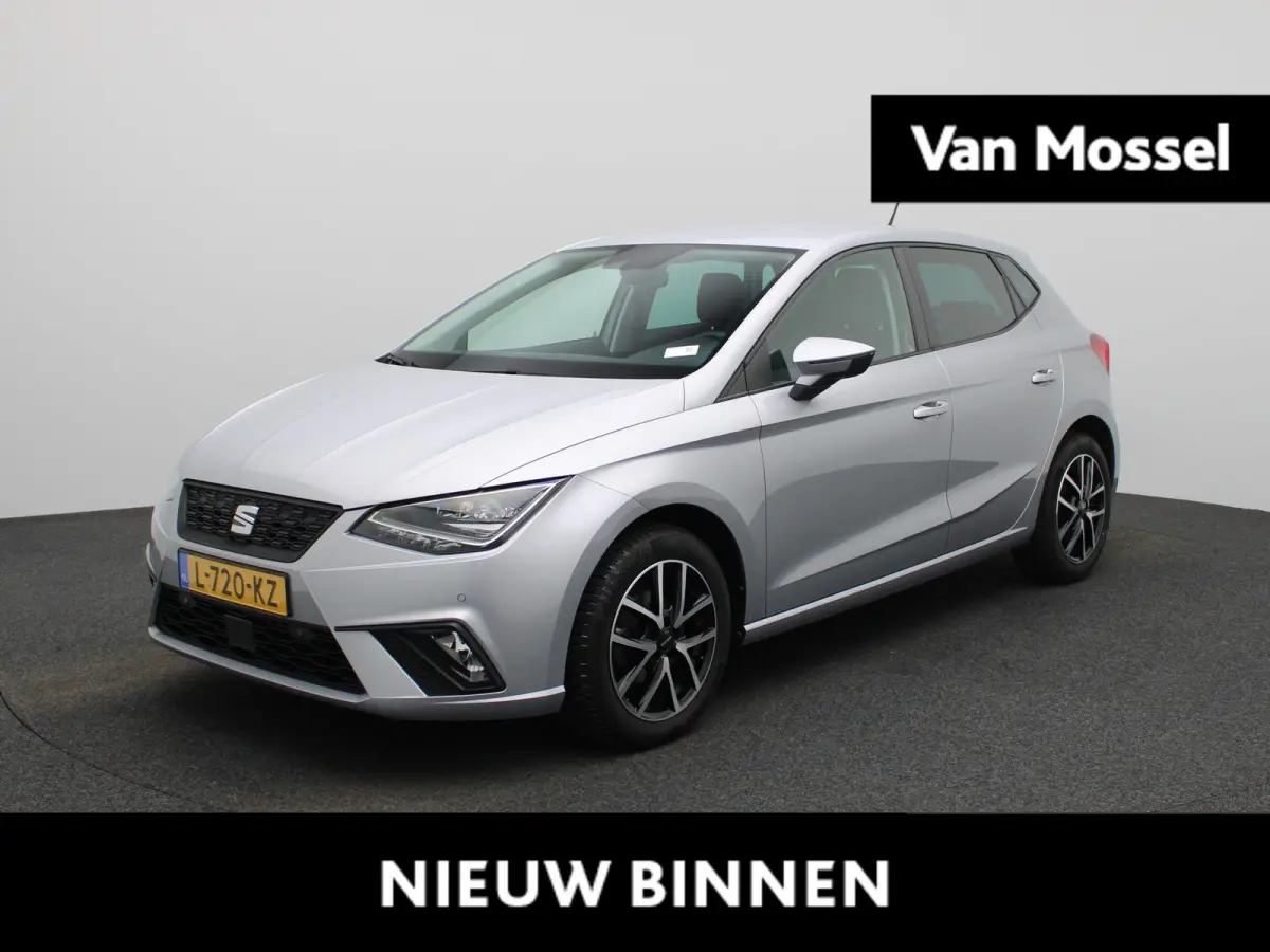 1.0 TSI Style Business Intense Plus | Apple Carplay / Android Auto | Achteruitrijcamera | Parkeersensoren | Stoelverwarming |