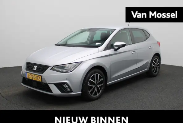 1.0 TSI Style Business Intense Plus | Apple Carplay / Android Auto | Achteruitrijcamera | Parkeersensoren | Stoelverwarming |