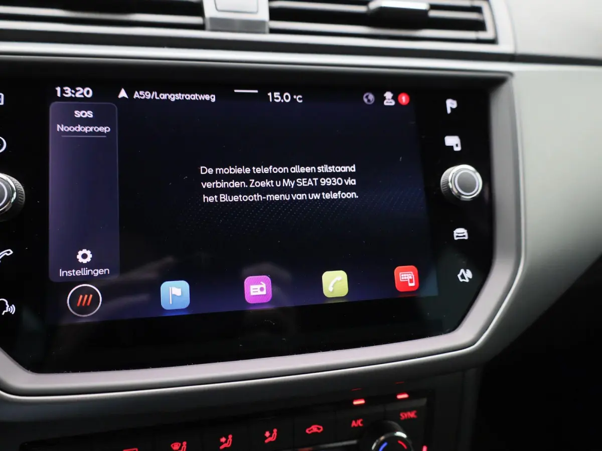 1.0 TSI Style Business Intense Plus | Apple Carplay / Android Auto | Achteruitrijcamera | Parkeersensoren | Stoelverwarming |