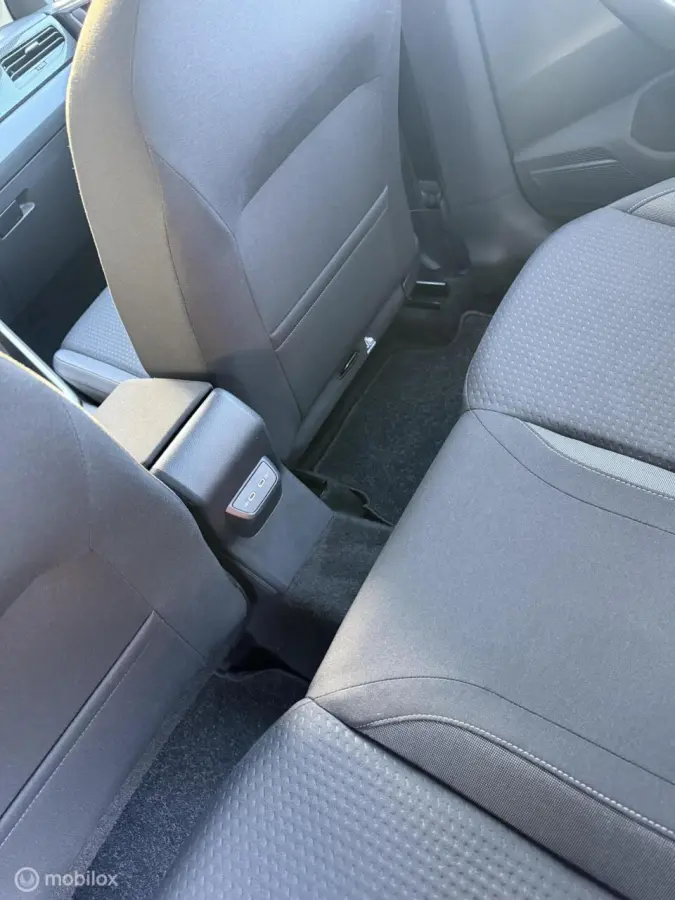 - 1.0 TSI 95 PK Life Edition | Adaptieve Cruise | DAB |