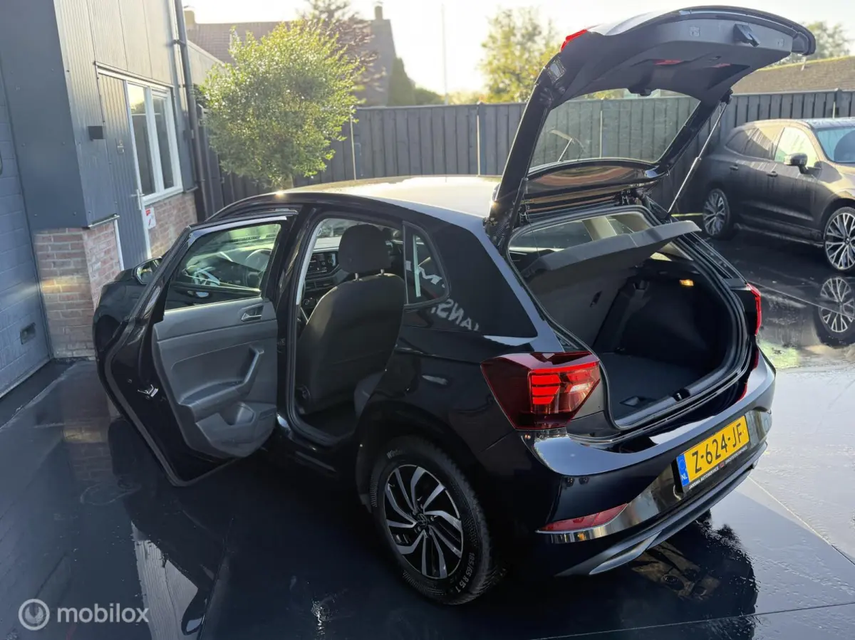 - 1.0 TSI 95 PK Life Edition | Adaptieve Cruise | DAB |