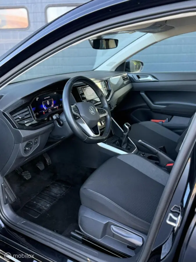 - 1.0 TSI 95 PK Life Edition | Adaptieve Cruise | DAB |