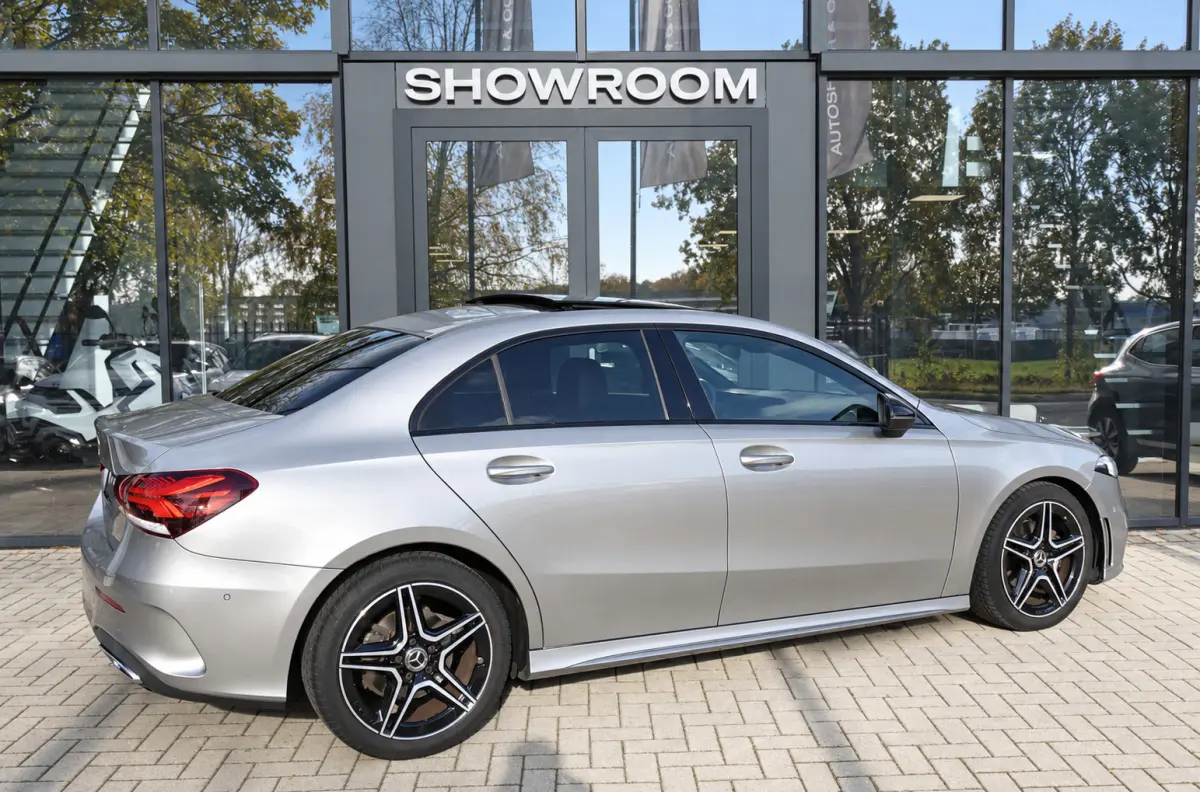 200 Business Solution AMG CAM BLINDSPOT