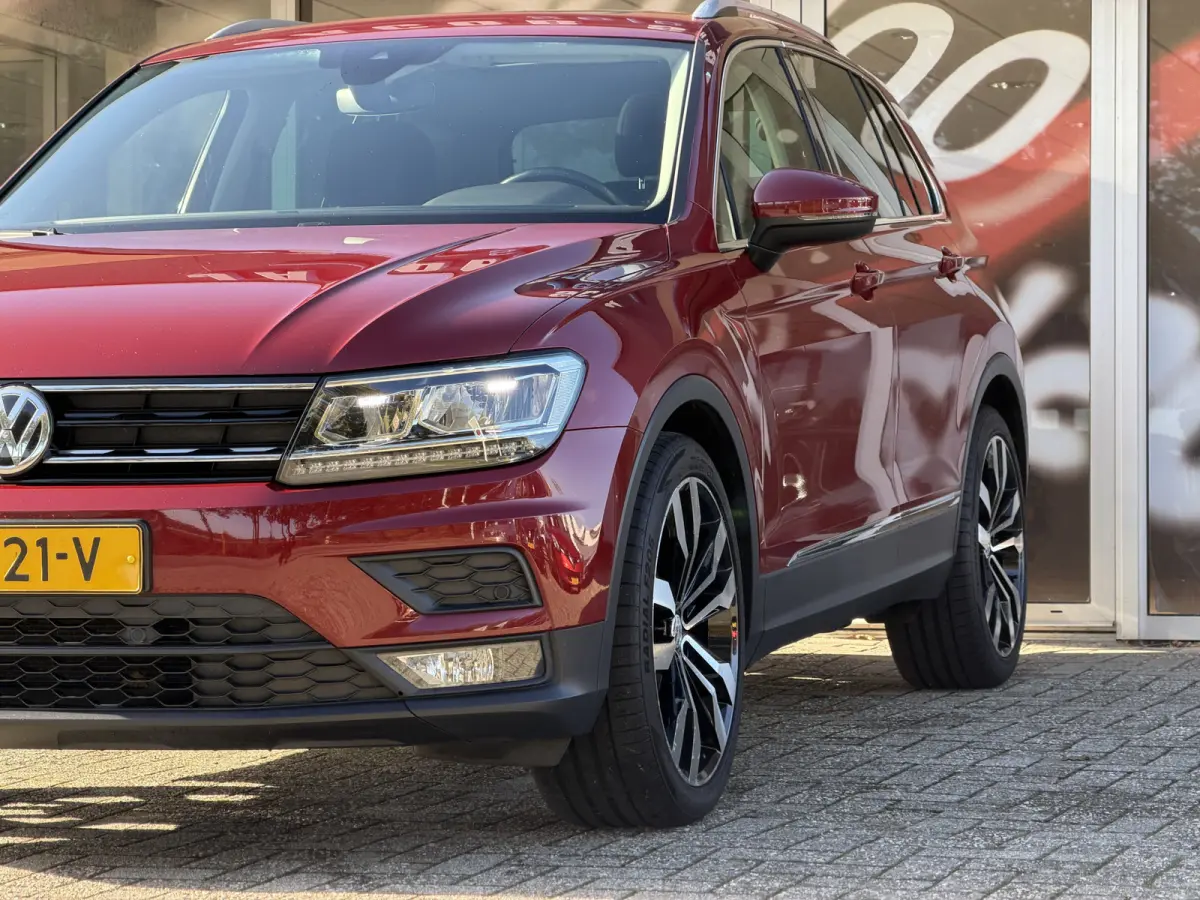 1.4 TSI Comfortline Business / 150PK / Pano / Trekhaak (1.600KG) / 20'' LM / Carplay /
