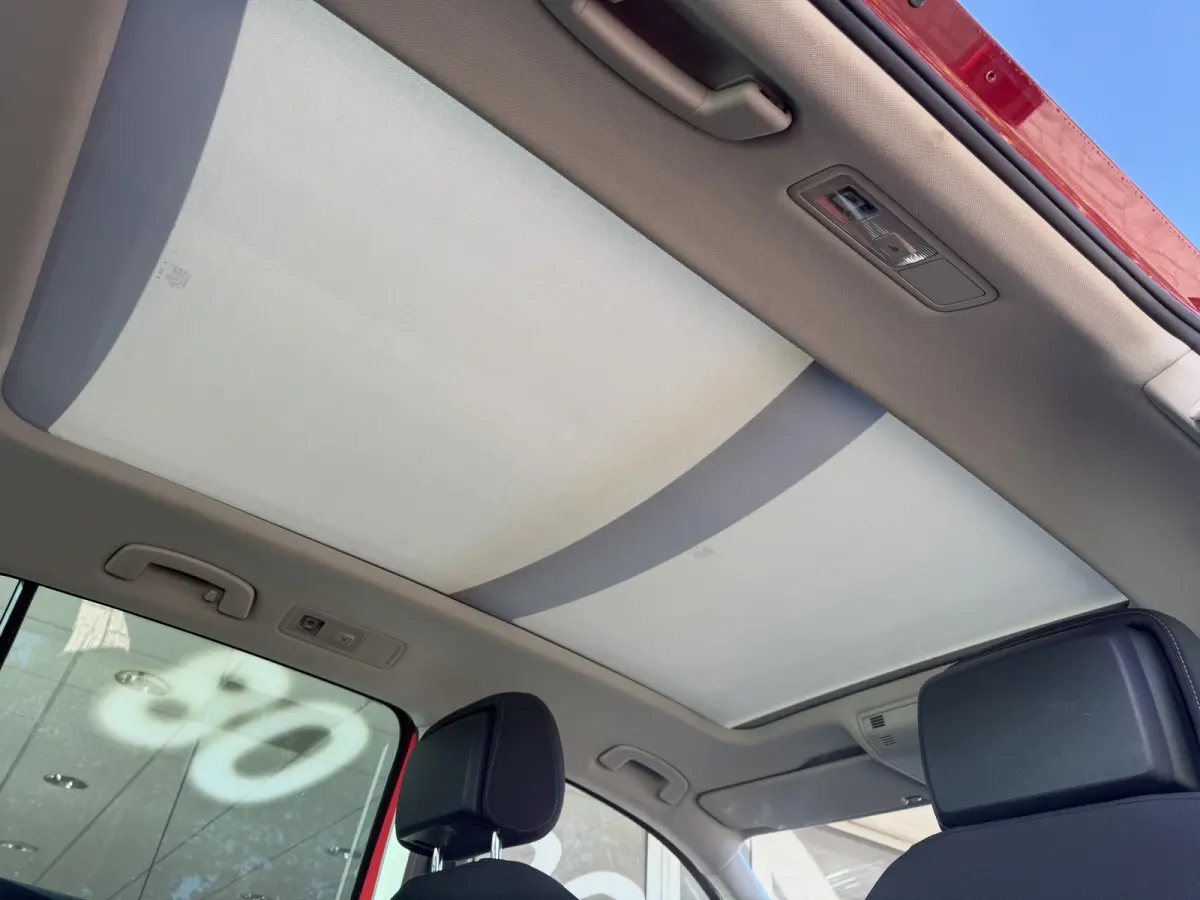 1.4 TSI Comfortline Business / 150PK / Pano / Trekhaak (1.600KG) / 20'' LM / Carplay /