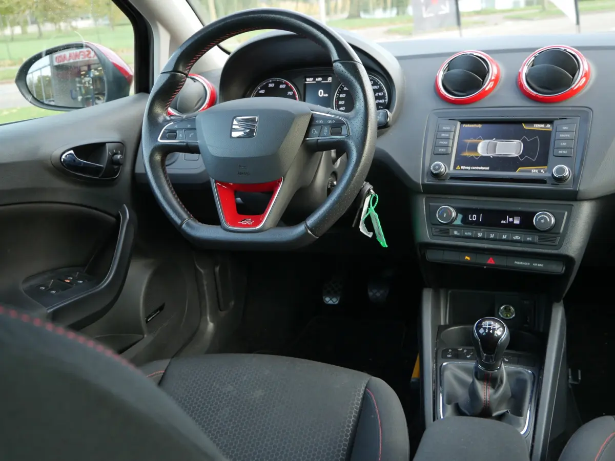 1.0 EcoTSI 110pk FR Connect Sound upgrade