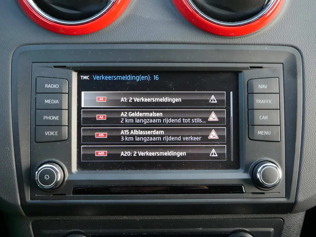 1.0 EcoTSI 110pk FR Connect Sound upgrade