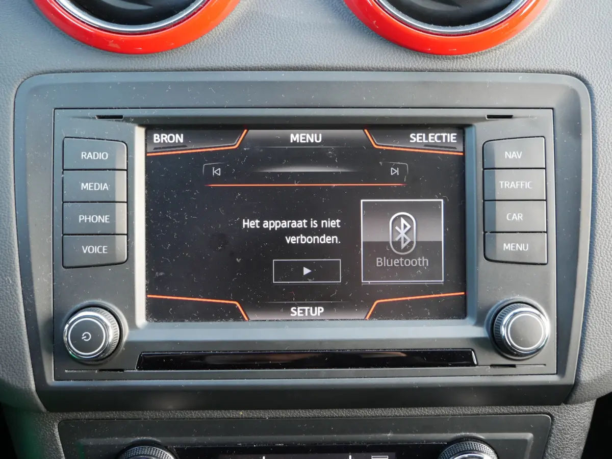1.0 EcoTSI 110pk FR Connect Sound upgrade
