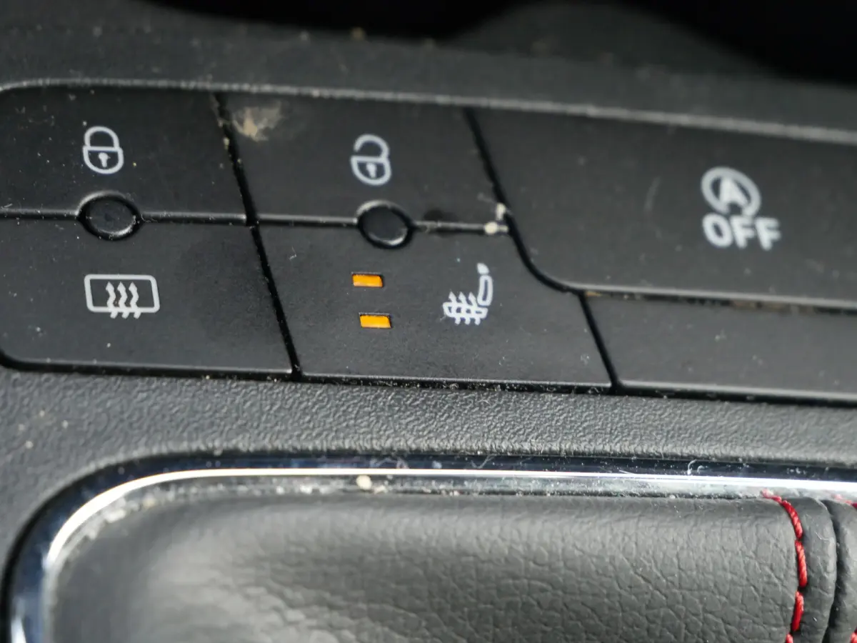 1.0 EcoTSI 110pk FR Connect Sound upgrade