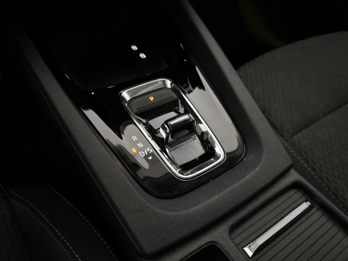 1.0 TSI e-TEC MHEV DSG | Virtual | Camera | Carplay | Sfeer | Trekhaak | Cruise | Navi | Keyless | NAP