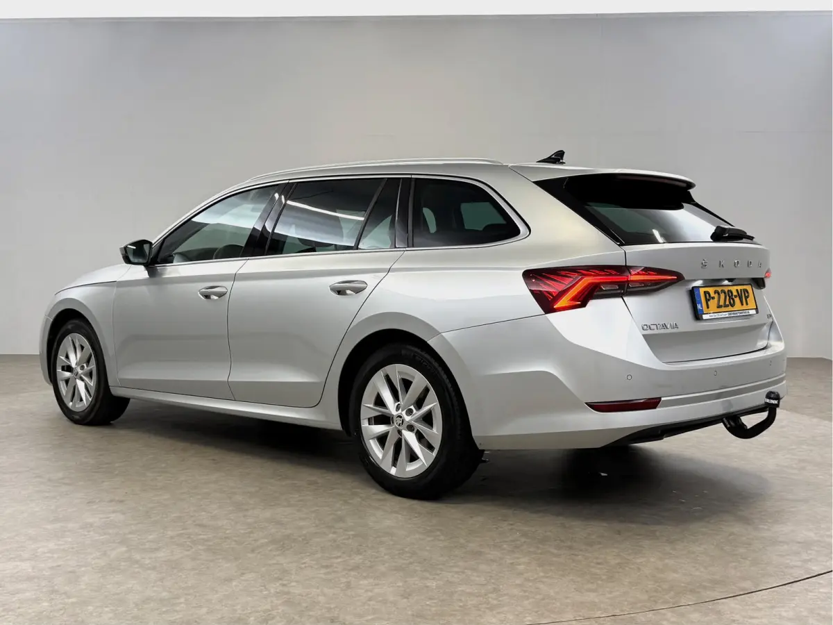 1.0 TSI e-TEC MHEV DSG | Virtual | Camera | Carplay | Sfeer | Trekhaak | Cruise | Navi | Keyless | NAP