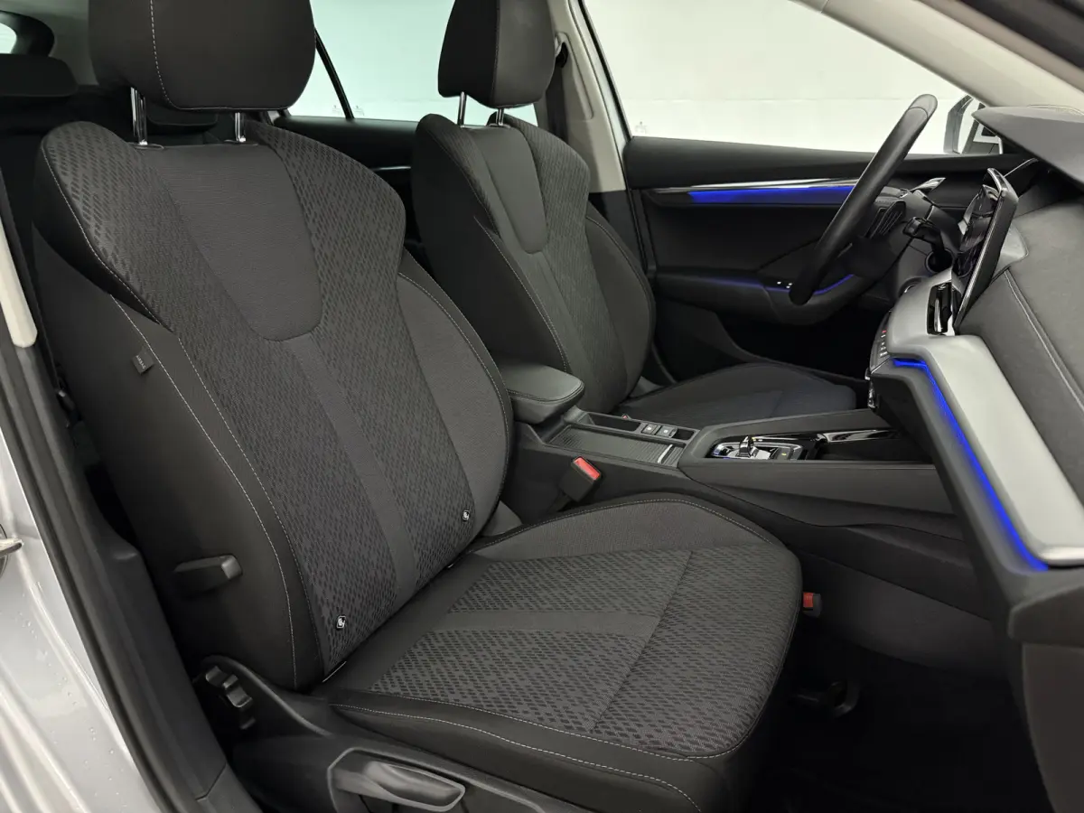 1.0 TSI e-TEC MHEV DSG | Virtual | Camera | Carplay | Sfeer | Trekhaak | Cruise | Navi | Keyless | NAP