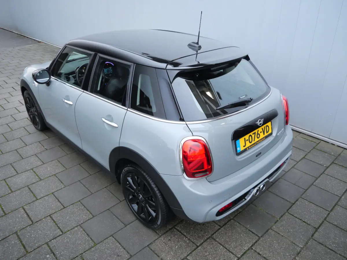 2.0 Cooper S Chili 192 Pk Automaat Navi / DAB / Apple Carplay / Camera / Leer