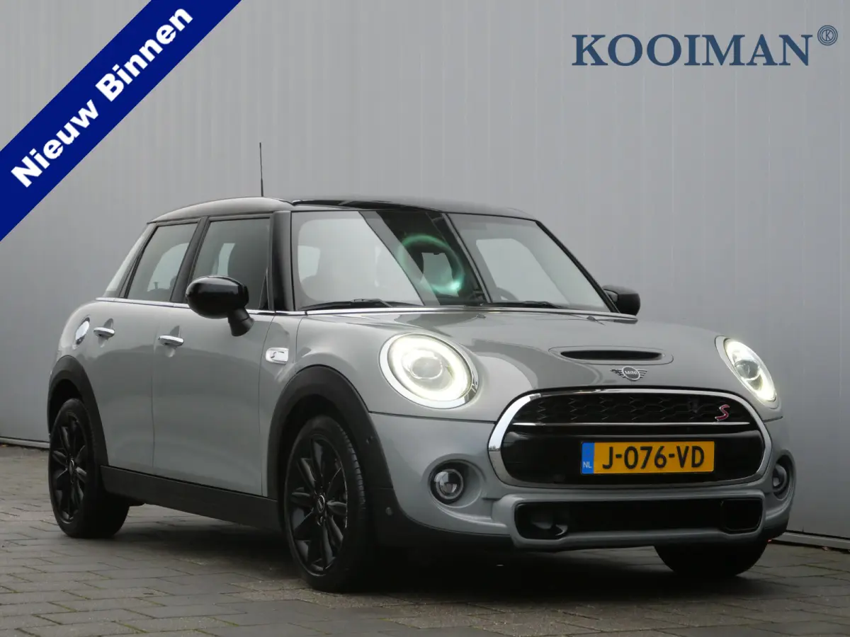 2.0 Cooper S Chili 192 Pk Automaat Navi / DAB / Apple Carplay / Camera / Leer