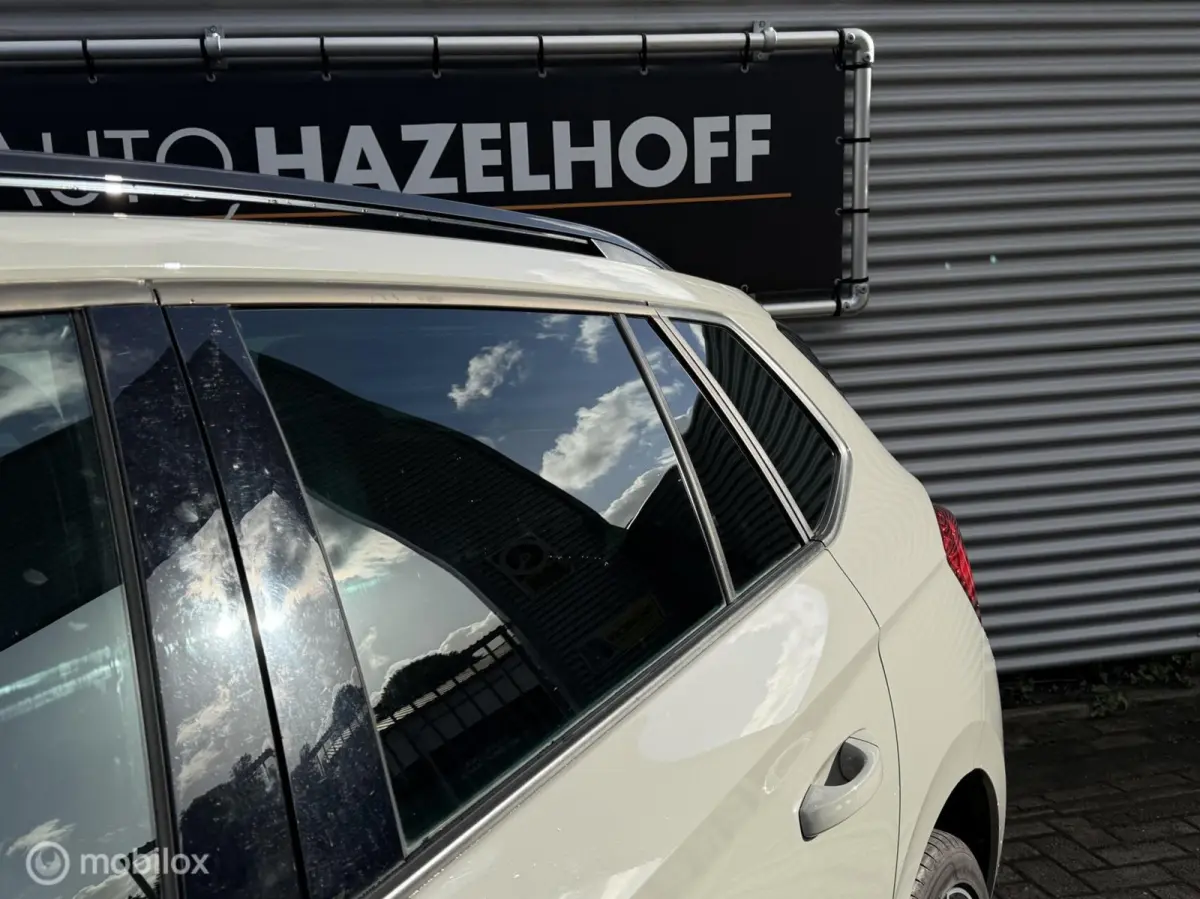 1.0 TSI Sport Business | Panoramadak | Clima | Sportstoelen | LM Velgen |