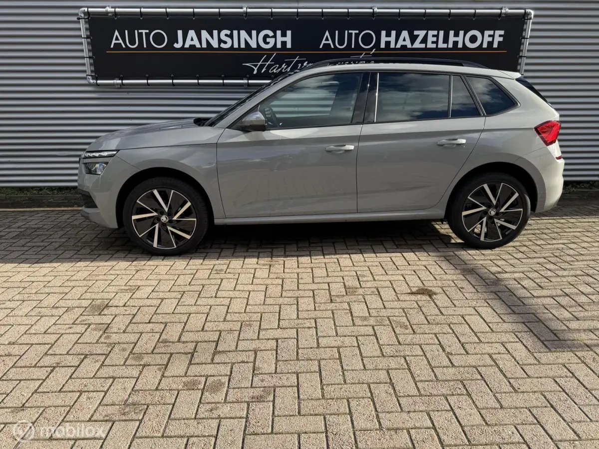 1.0 TSI Sport Business | Panoramadak | Clima | Sportstoelen | LM Velgen |