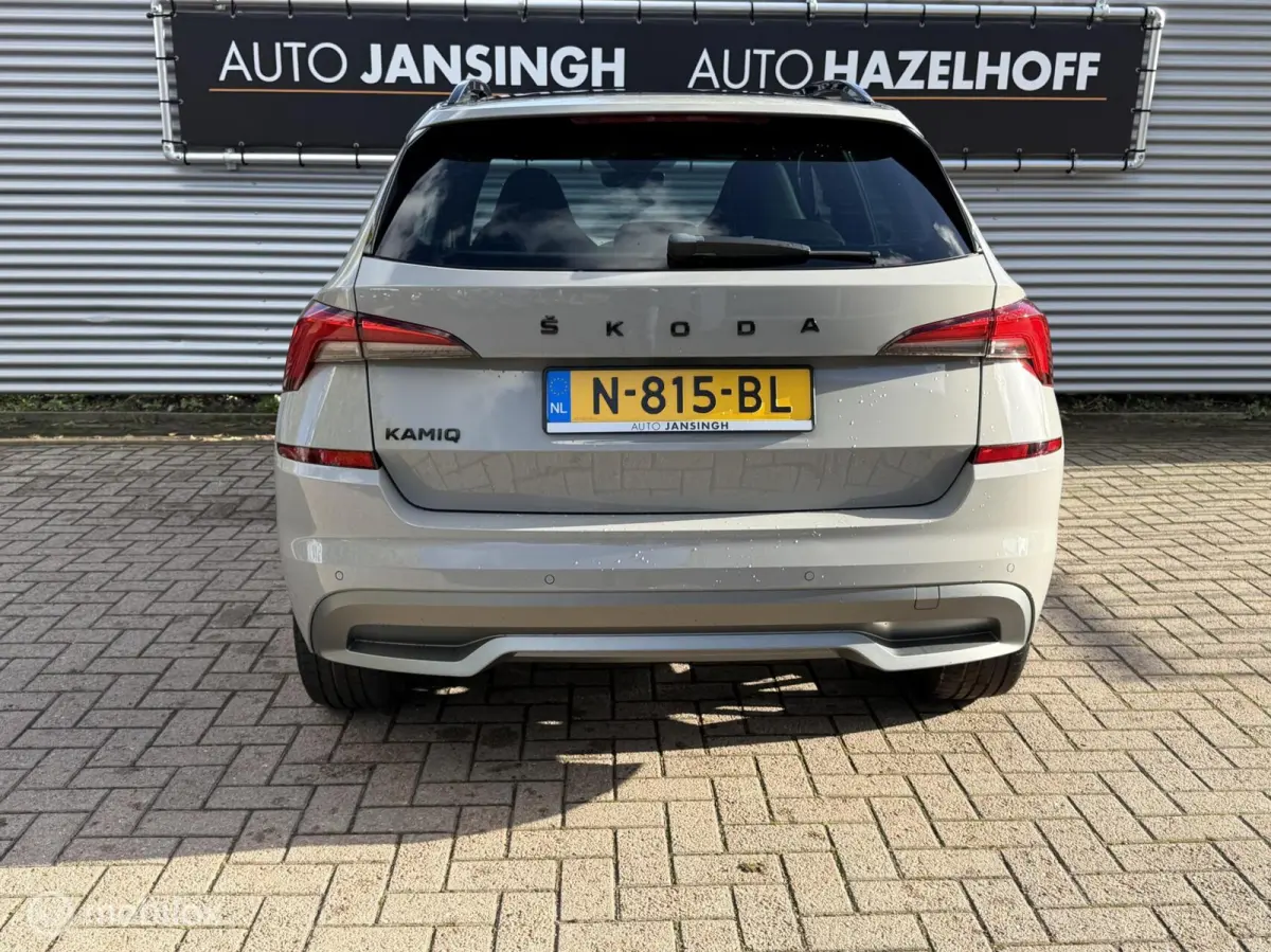1.0 TSI Sport Business | Panoramadak | Clima | Sportstoelen | LM Velgen |