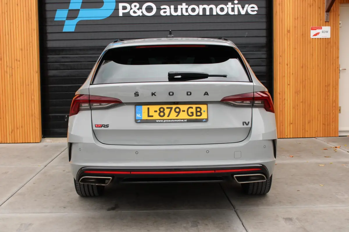 1.4 TSI RS iV PHEV Business