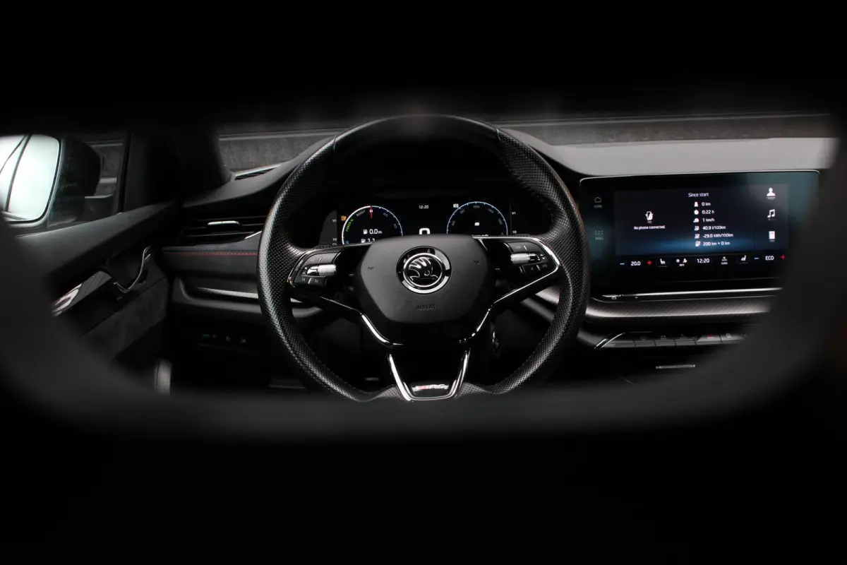 1.4 TSI RS iV PHEV Business