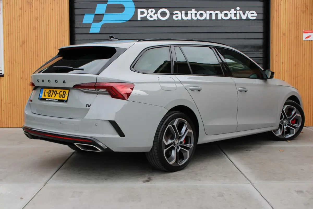 1.4 TSI RS iV PHEV Business