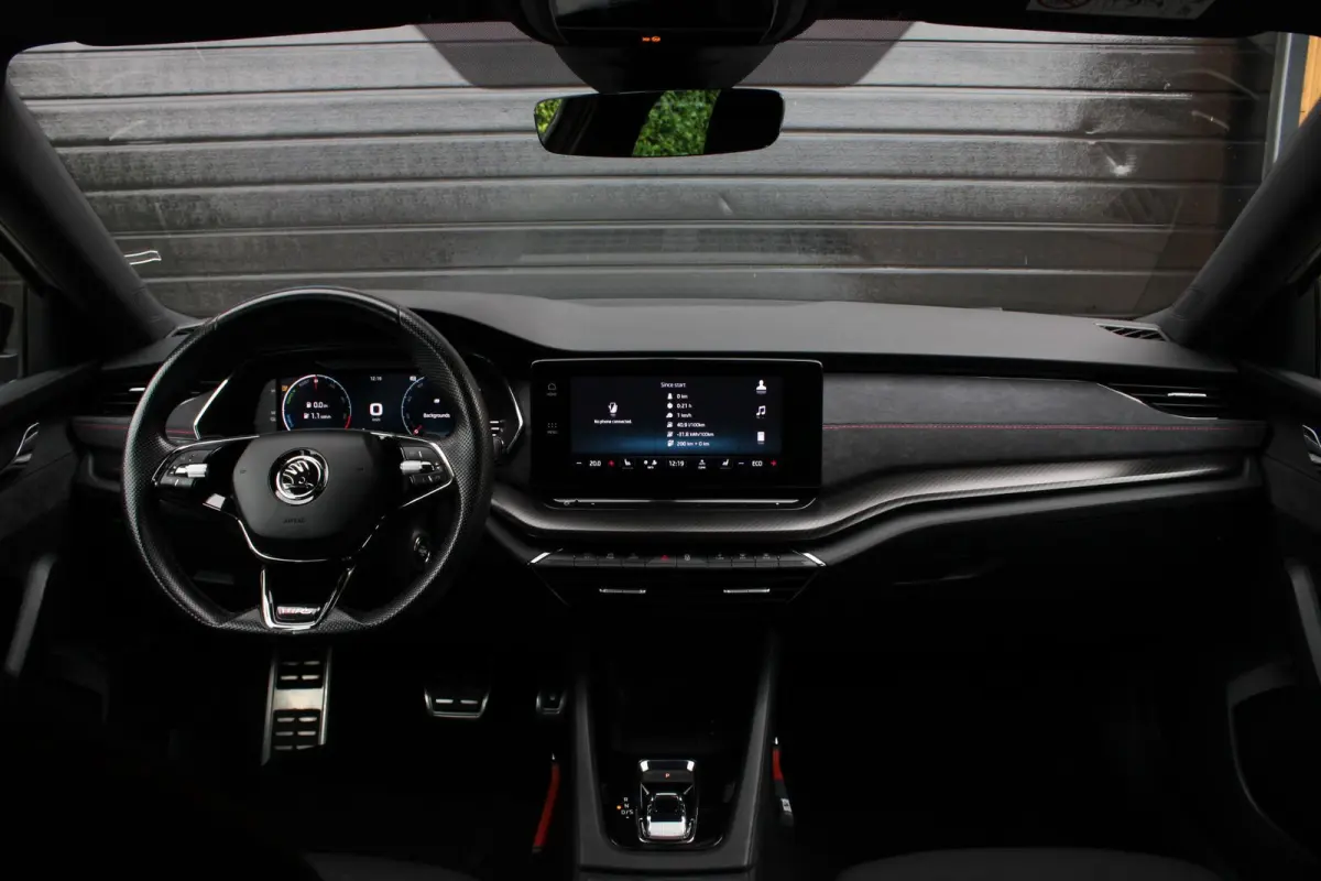 1.4 TSI RS iV PHEV Business