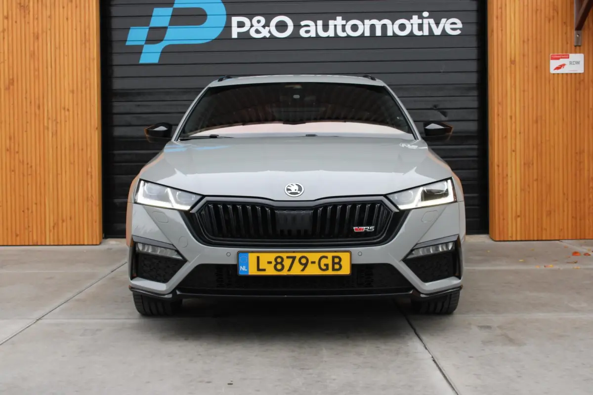 1.4 TSI RS iV PHEV Business