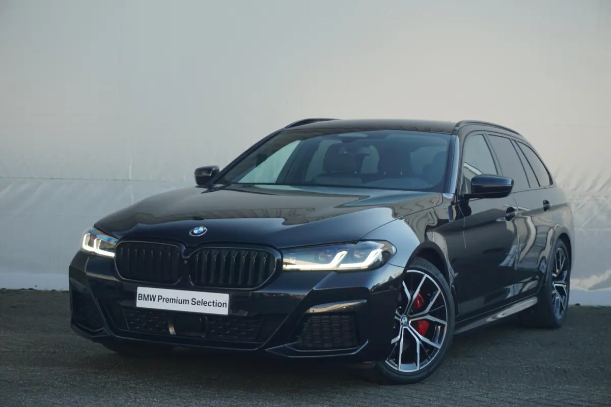 520i High Executive Edition M Sport / Trekhaak / Comfort Acces / Hifi / CoPilot / Driving Assistant Professional
