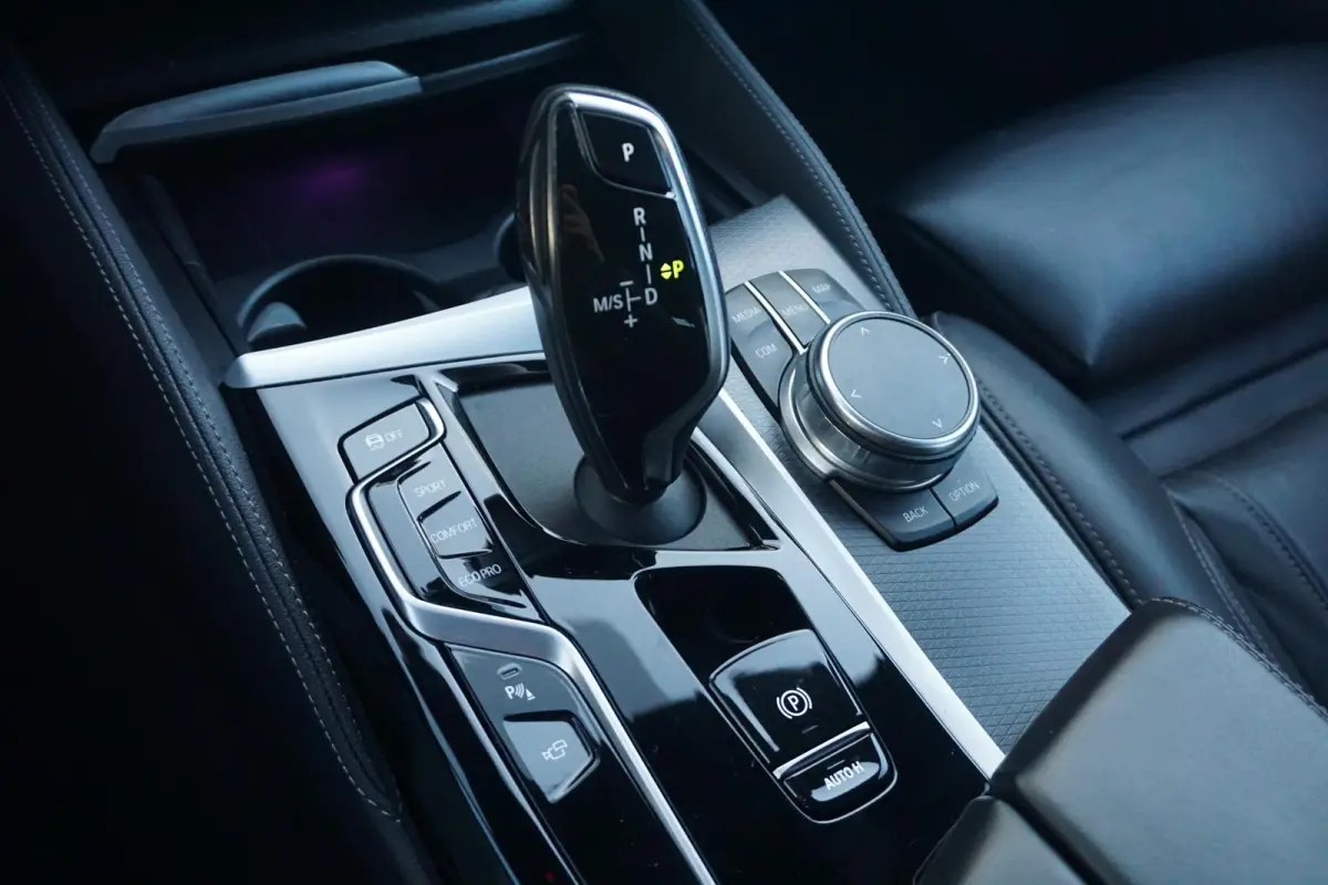 520i High Executive Edition M Sport / Trekhaak / Comfort Acces / Hifi / CoPilot / Driving Assistant Professional