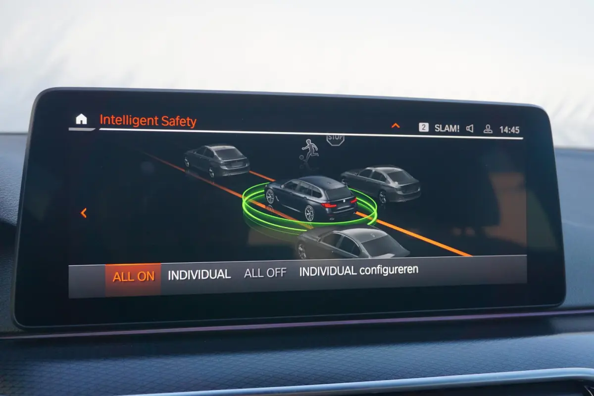 520i High Executive Edition M Sport / Trekhaak / Comfort Acces / Hifi / CoPilot / Driving Assistant Professional