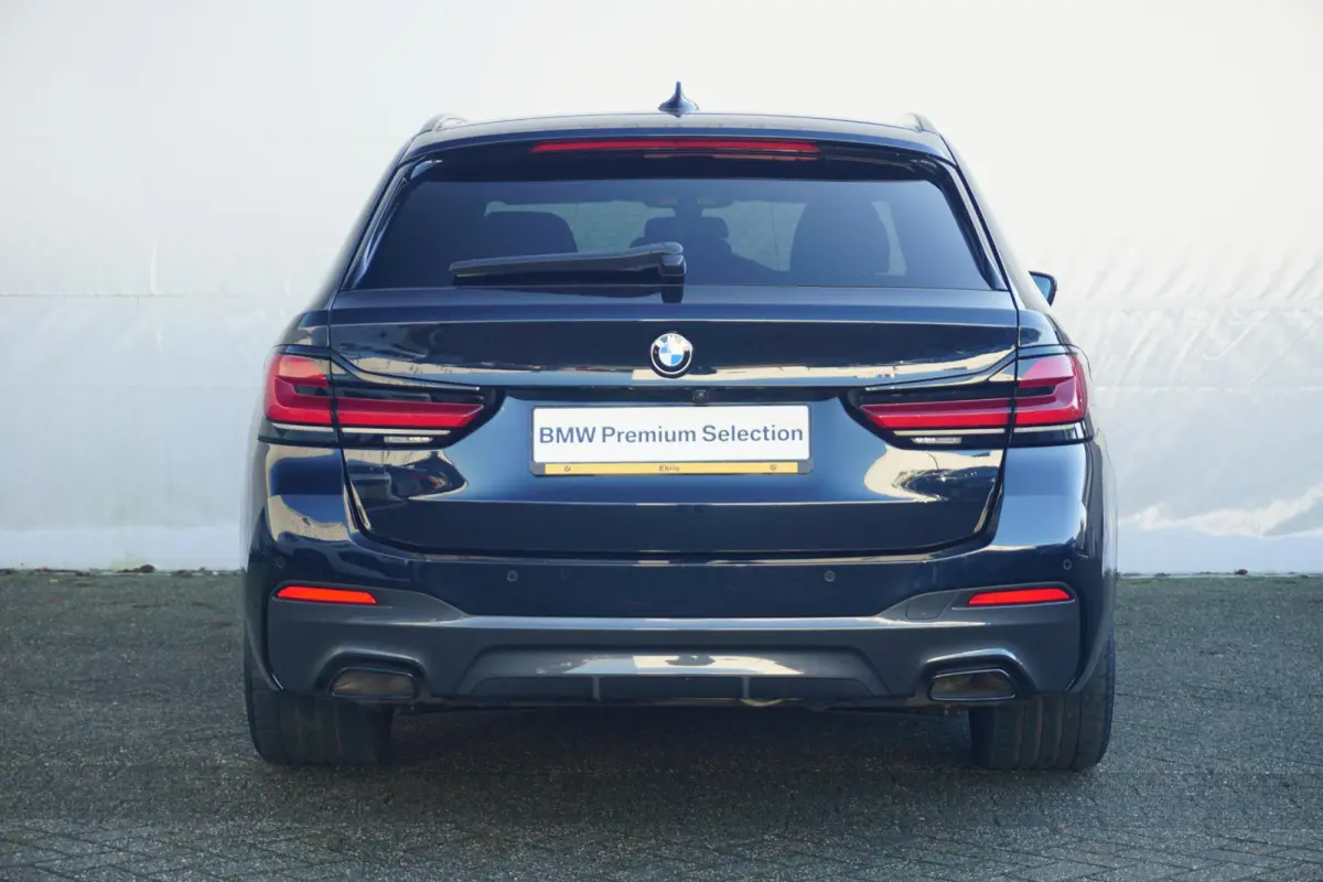 520i High Executive Edition M Sport / Trekhaak / Comfort Acces / Hifi / CoPilot / Driving Assistant Professional