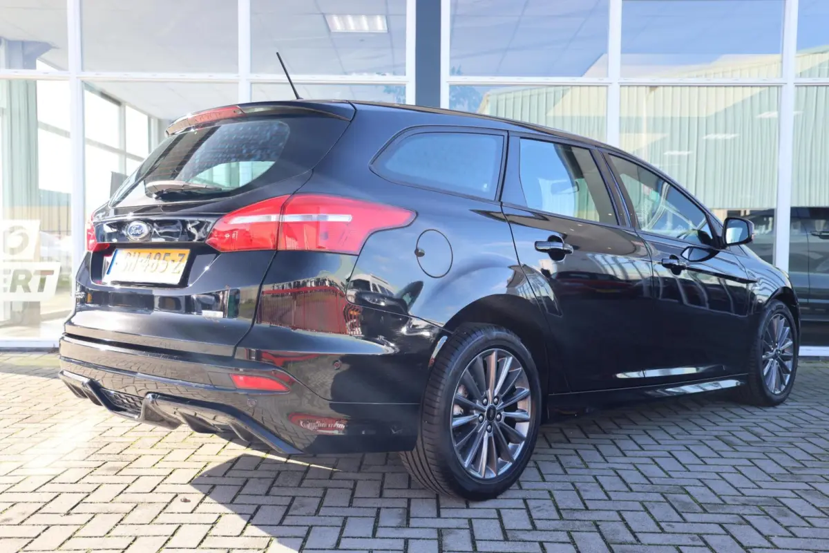 1.0 ST-Line|Airco|Navi|Parkeersensor V+A|