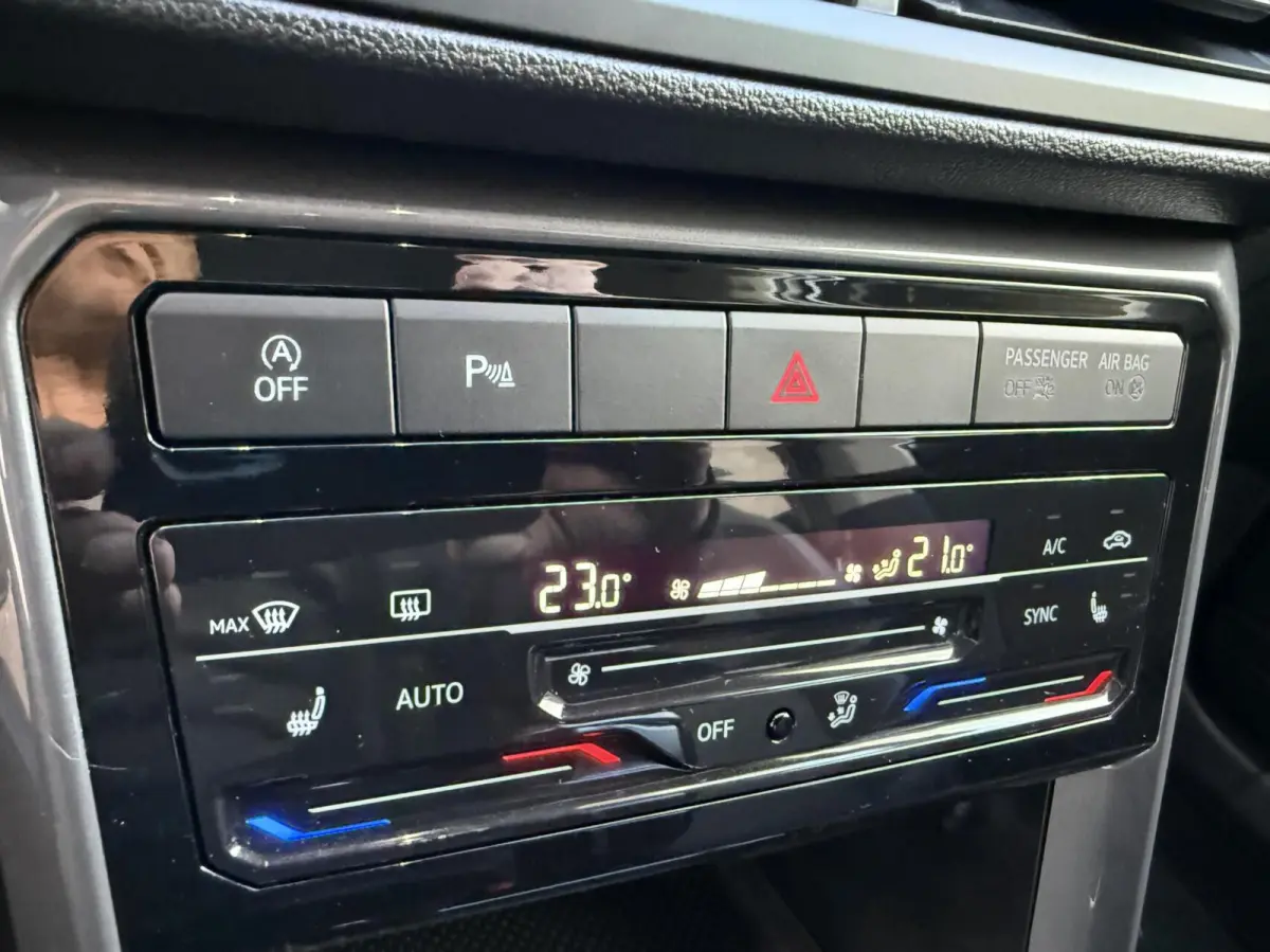 1.0 TSI R-Line VIRTUEEL/ACC *ALL-IN PRIJS*