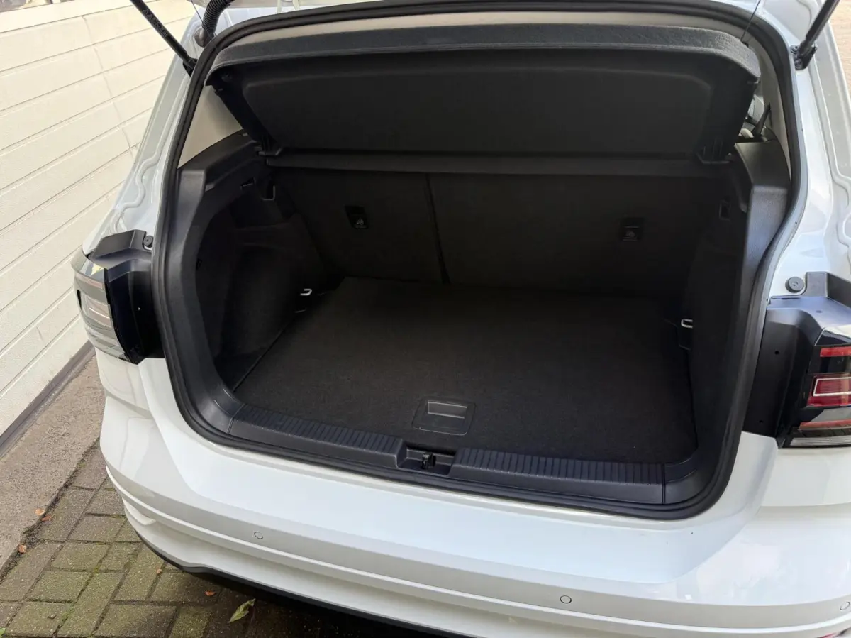 1.0 TSI R-Line VIRTUEEL/ACC *ALL-IN PRIJS*