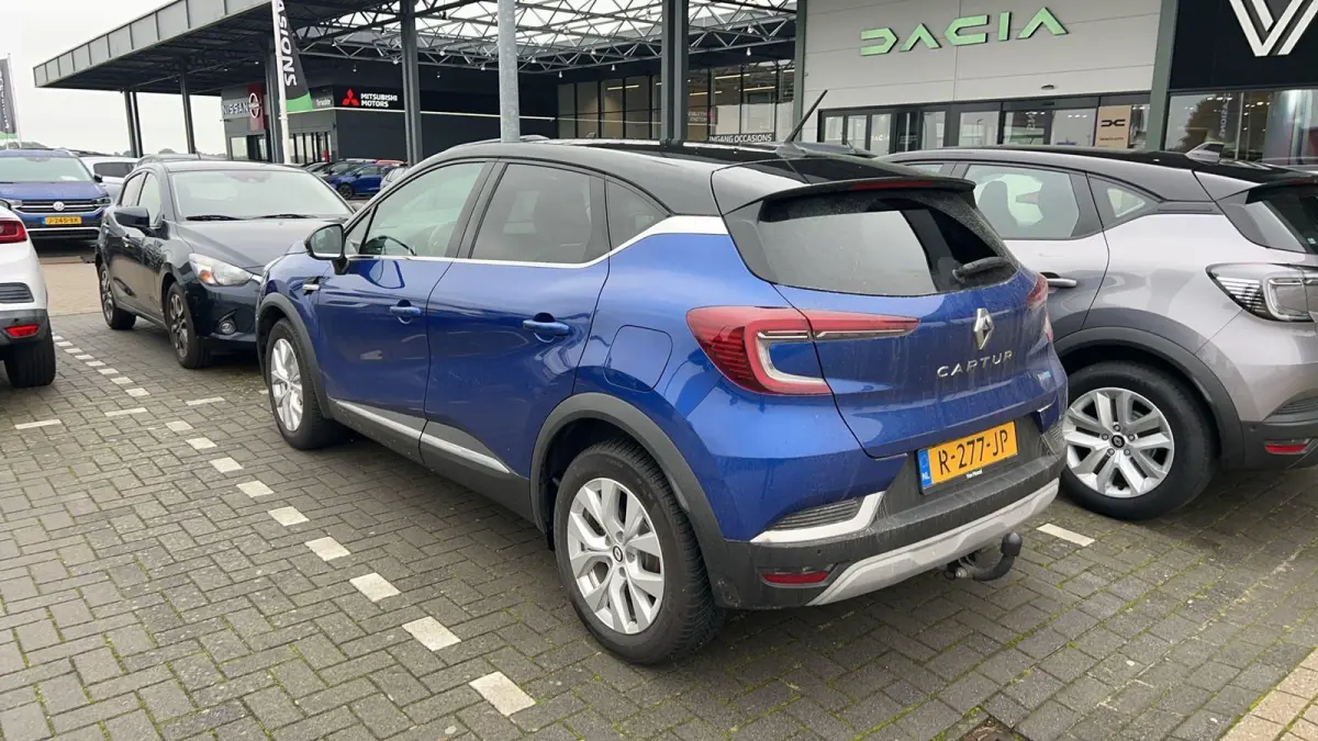 E-TECH plug-in hybrid 160 Intens | trekhaak | navigatie | achteruitrijcamera |