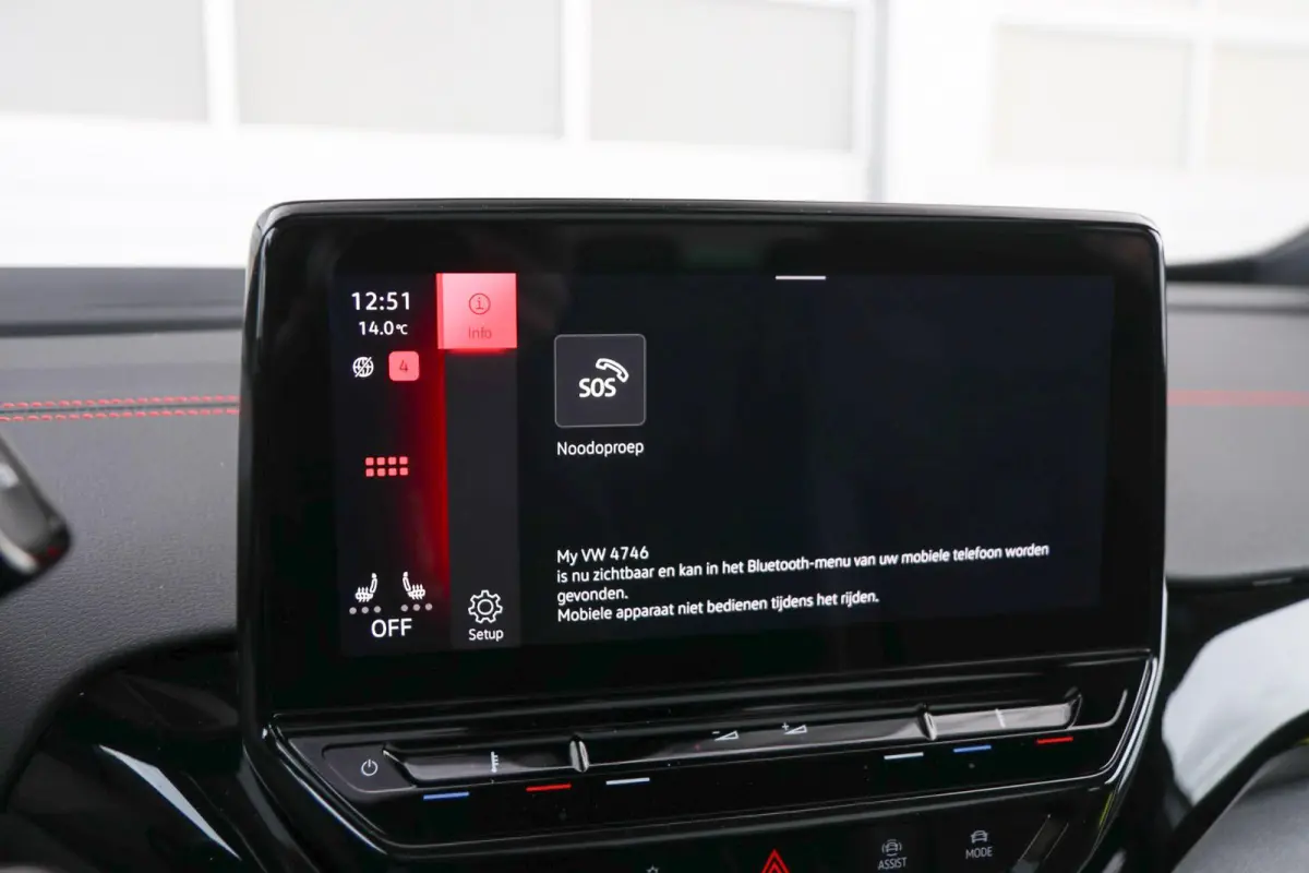 GTX 300pk 4Motion 77 kWh | SoH 91% | Panoramadak | Navigatie | Warmtepomp | Achteruitrijcamera | Stoelverwarming