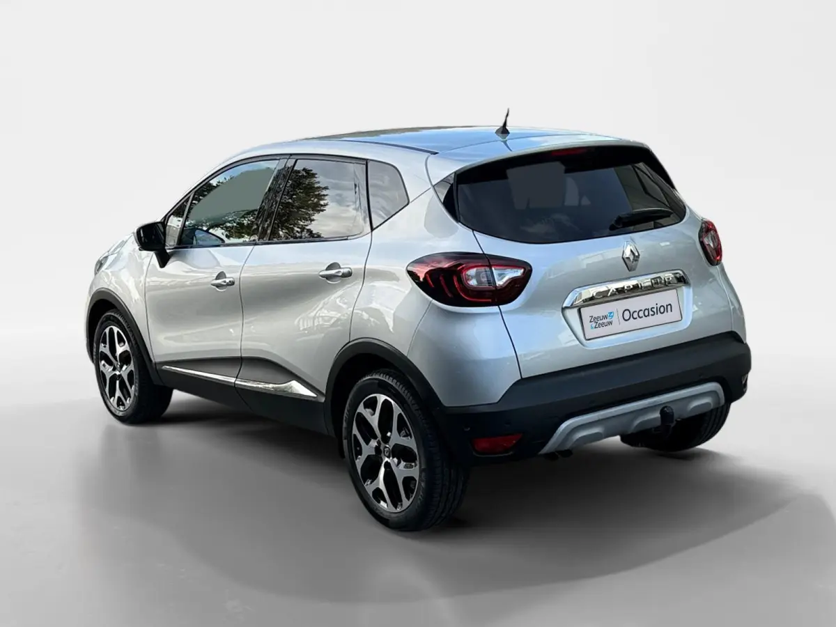 1.3 TCe Intens | Winterset + Zomerset | Trekhaak | Automaat | Camera | Keyless | LED | Dodehoek | Bluetooth | Navi | Lichtmetalen Velgen | 1 Jaar Bovag Garantie |