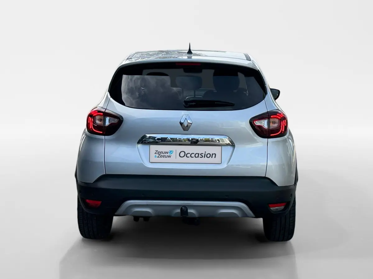 1.3 TCe Intens | Winterset + Zomerset | Trekhaak | Automaat | Camera | Keyless | LED | Dodehoek | Bluetooth | Navi | Lichtmetalen Velgen | 1 Jaar Bovag Garantie |