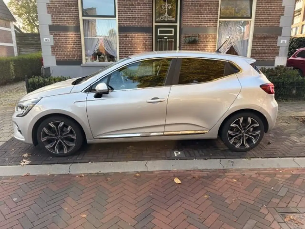 TCe 130 EDC GPF Intens | automaat | achteruitrijcamera | pack style |