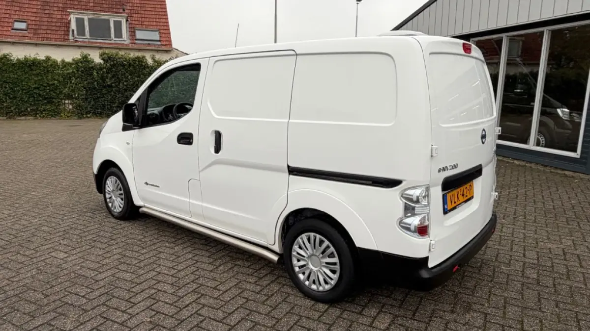 E-nv200 ZERO EMISSIE 40KWH 80KW 120PK SOH 85% AIRCO/CAMERA/ ORIGINEEL AUDIO/ 100% DEALERONDERHOUDEN