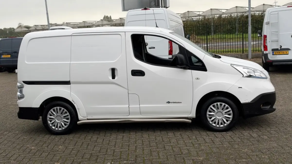 E-nv200 ZERO EMISSIE 40KWH 80KW 120PK SOH 85% AIRCO/CAMERA/ ORIGINEEL AUDIO/ 100% DEALERONDERHOUDEN
