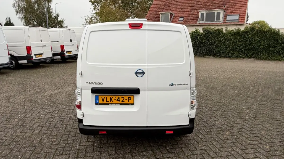 E-nv200 ZERO EMISSIE 40KWH 80KW 120PK SOH 85% AIRCO/CAMERA/ ORIGINEEL AUDIO/ 100% DEALERONDERHOUDEN
