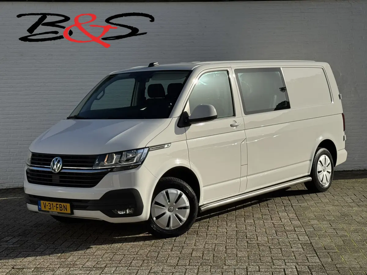 2.0 TDI L2H1 30 DC Highline Navi Airco Cruise Control Trekhaak Carplay All-Season Lat om Lat betimmert