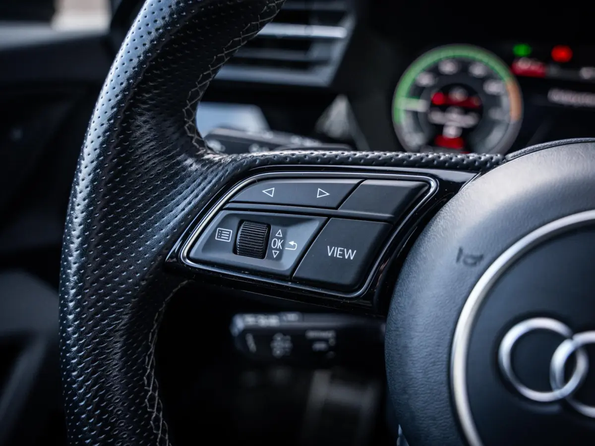 45 TFSI e S edition Competition 3x S-Line - Matrix l B&O l ACC l Carplay