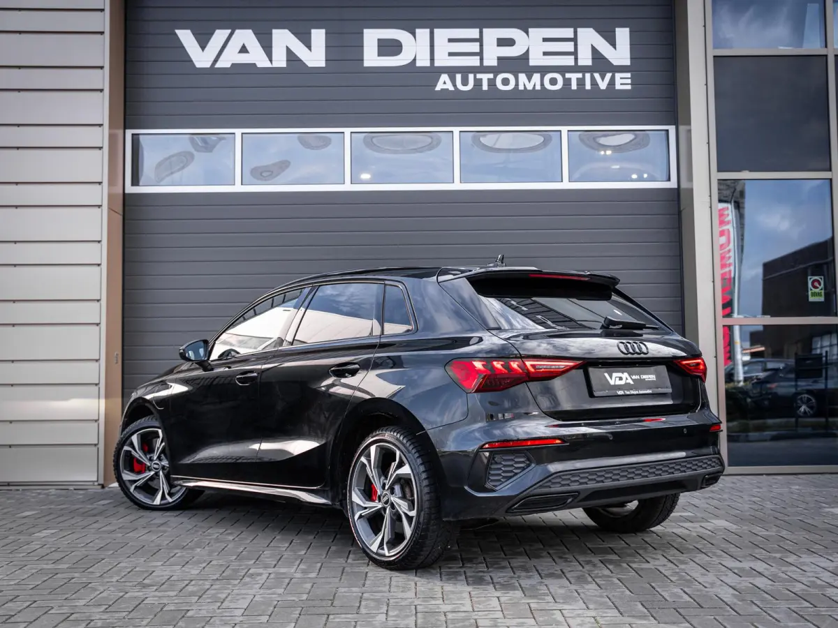 45 TFSI e S edition Competition 3x S-Line - Matrix l B&O l ACC l Carplay